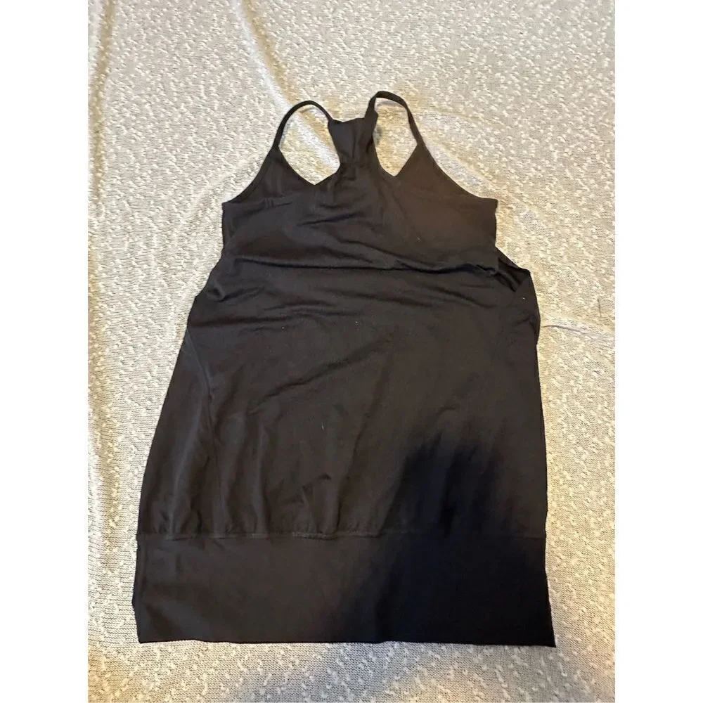 LULULEMON Small Black Tank w built in Bra